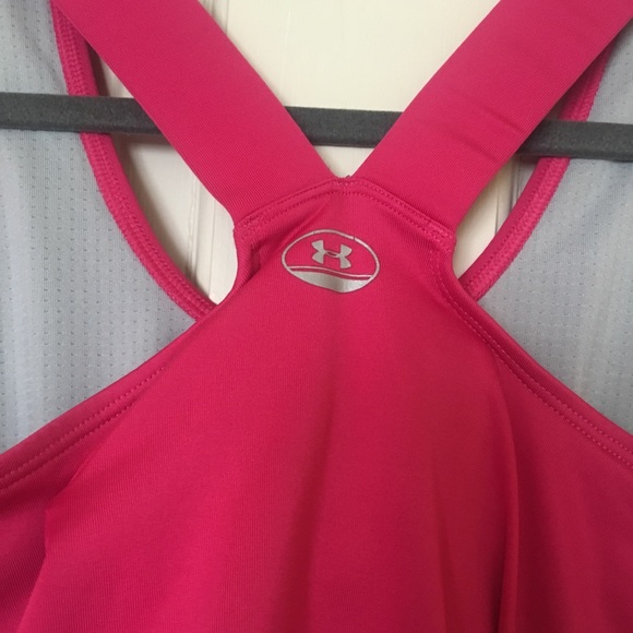 NWOT Under Armour Bright Pink Support Workout Tank - Picture 4 of 7